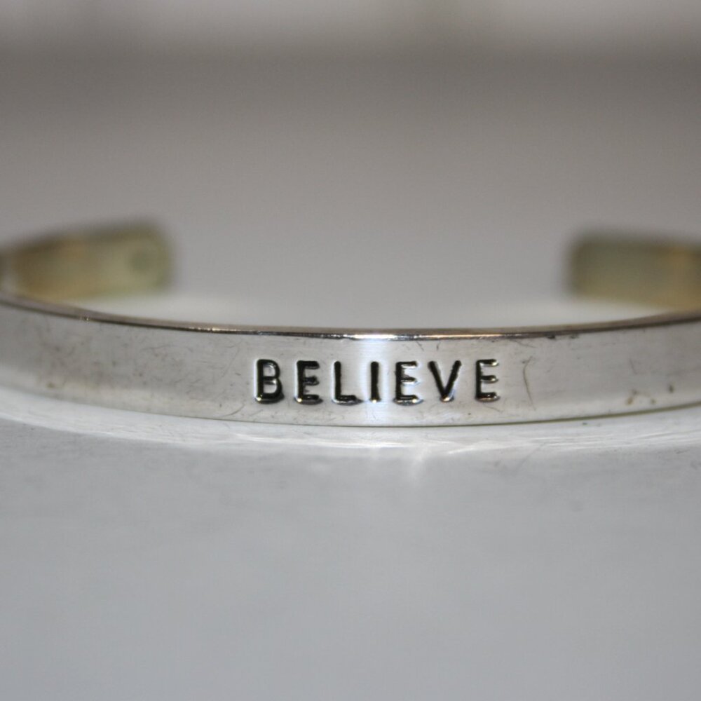 ✨🤍 Kitsch Silver “Believe” Cuff Bracelet · One Size